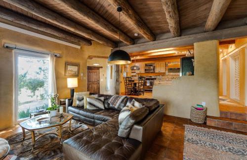 Canada de los Alamos House | Day Break Star
