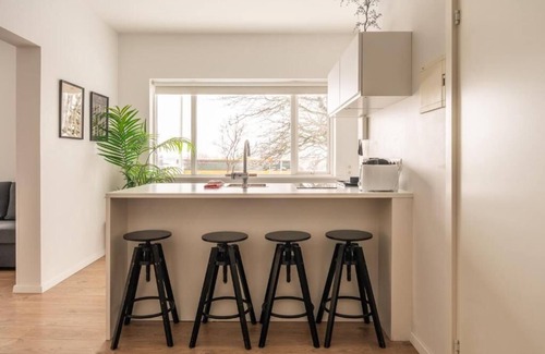 Downtown Apartment | Day Dream Soleyjargata Apartments