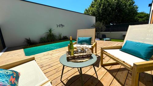 L'Isle-sur-la-Sorgue Villa | DAYA LODGE.
