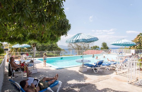 Montego Bay Apartment | Daydream Beach at Montego Bay Club