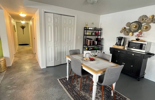 Clarkston House | Daylight Basement Fully Furnished Apartment. Home Away From Home