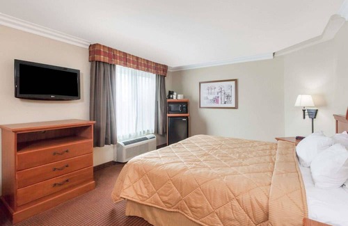 Olde Carlsbad Hotel | Days Inn by Wyndham Carlsbad