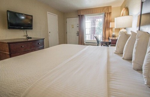 Fort Walton Beach Hotel | Days Inn by Wyndham Fort Walton Beach