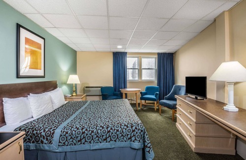 Atlantic City Hotel | Days Inn by Wyndham Atlantic City Oceanfront-Boardwalk
