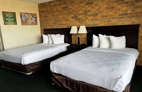 Salado Hotel | Days Inn by Wyndham Batesville AR