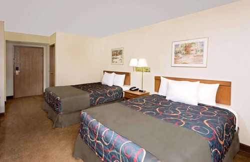 Boonville Hotel | Days Inn by Wyndham Boonville