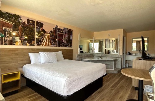 Branson Theater District Hotel | DAYS INN BY WYNDHAM BRANSON NEAR THEATRE DISTRICT-57641