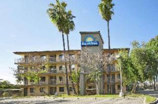 Northwest Anaheim Hotel | Days Inn by Wyndham Buena Park