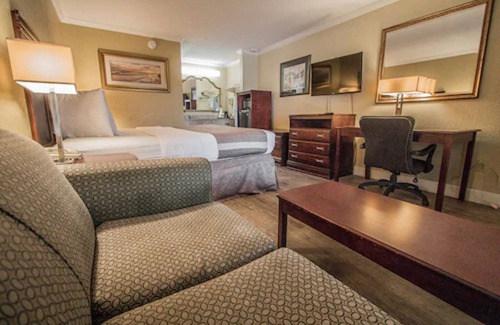 Destin Hotel | Days Inn by Wyndham Destin