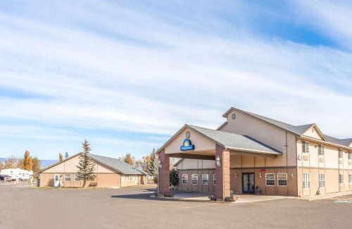 Ellensburg Hotel | Days Inn by Wyndham Ellensburg