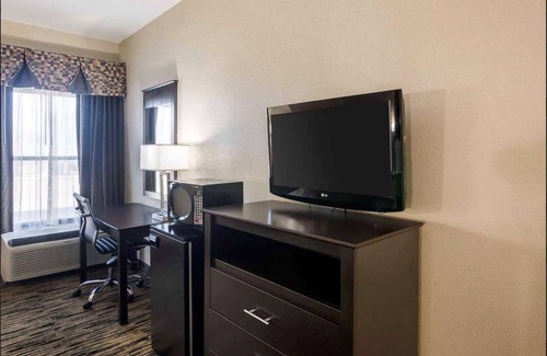 Fort Worth Hotel | Days Inn by Wyndham Fort Worth North/Fossil Creek