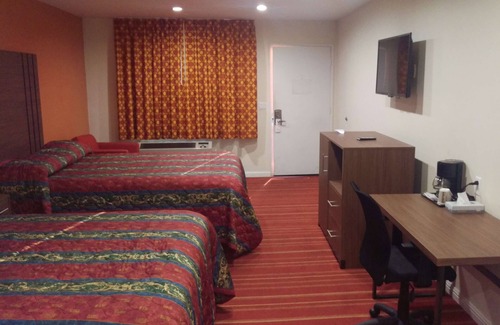 Hemet Hotel | Days Inn by Wyndham Hemet