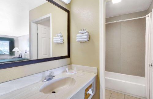 Kingman Hotel | Days Inn by Wyndham Kingman East