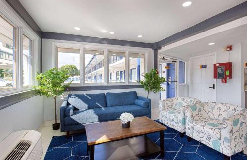 Knoxville Hotel | Days Inn by Wyndham Knoxville North