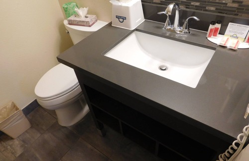 Munras Avenue Hotel | Days Inn by Wyndham Monterey-Fisherman's Wharf Aquarium