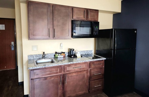 Desire Area Hotel | Days Inn by Wyndham New Orleans Pontchartrain