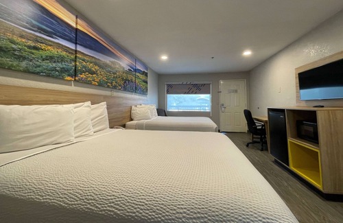 West San Antonio Hotel | Days Inn by Wyndham Near Seaworld San Antonio