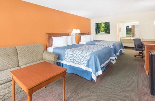 Orangeburg Hotel | Days Inn by Wyndham Orangeburg South