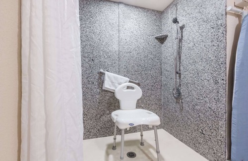 Pearl Hotel | Days Inn by Wyndham Pearl/Jackson Airport