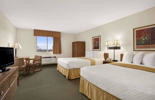 Rapid City Hotel | Days Inn by Wyndham Rapid City