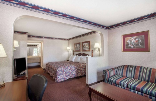 St. Pauls Hotel | Days Inn by Wyndham Saint Pauls