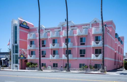 Mid-City Hotel | Days Inn by Wyndham Santa Monica