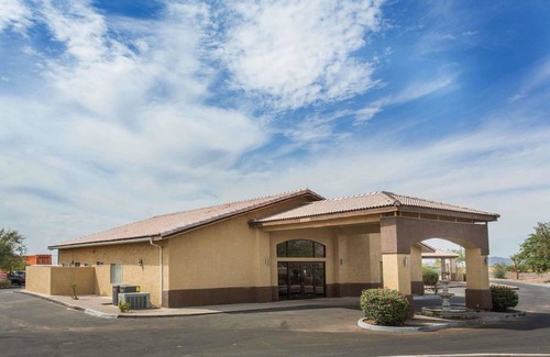 Buckeye Hotel | Days Inn by Wyndham Buckeye