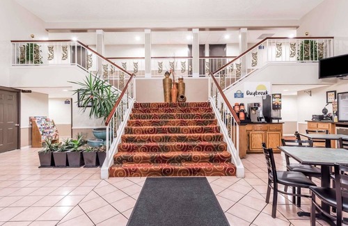 Duncan Hotel | Days Inn by Wyndham Duncan
