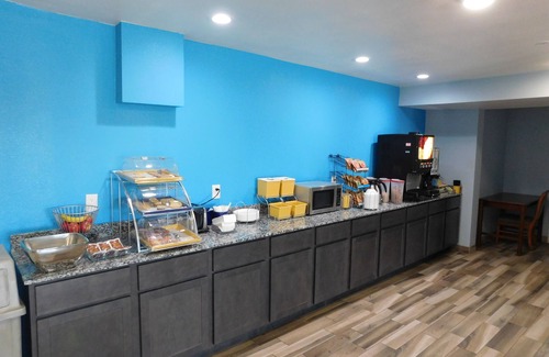 Oklahoma City Hotel | Days Inn by Wyndham Oklahoma City NW Expressway