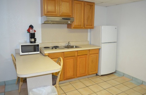 Panama City Beach Hotel | Days Inn by Wyndham Panama City Beach/Beachfront Resort