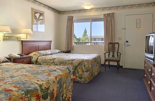 Yuba City Hotel | Days Inn by Wyndham Yuba City