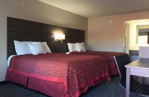 North Charleston Hotel | Days Inn & Suites by Wyndham Charleston Airport West