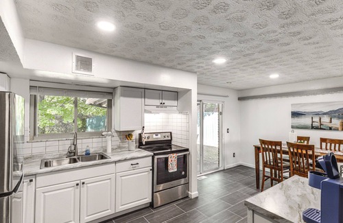 Dayton House | Dayton Home 4 Mi to Downtown, Pets Welcome!