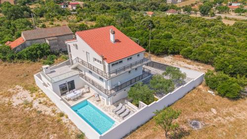 Dazlina Villa | Dazlina Resort New! 14 guests villa, Breakfast & Pool