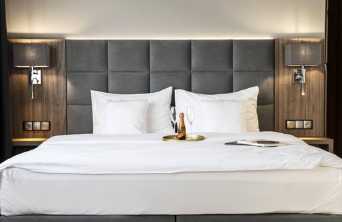 Stare Miasto Hotel | DB Hotel Wrocław