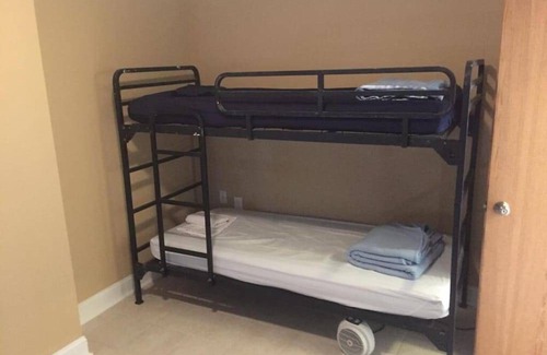 Shaw Hostel | DC International Hostel