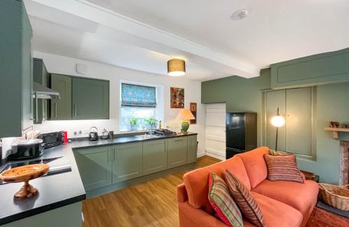 Rhyl House | Ddwylig Isaf Farmhouse - Uk48624