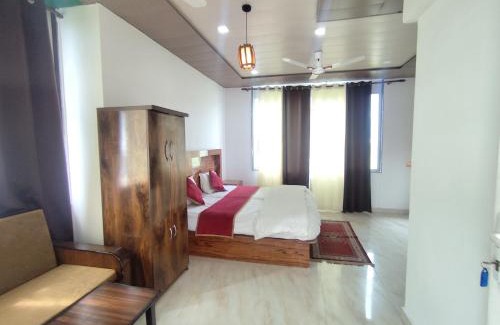 Dehradun House | DE AERO SUITES Near Dehradun Airport