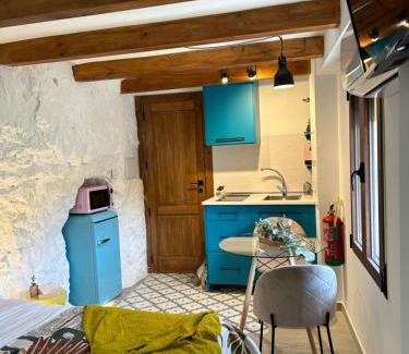 Alcala del Jucar Apartment | De Alcalá al cielo Frida