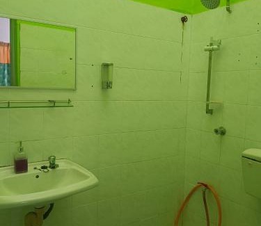 Kampung Pantai Halban House | De' Aman Homestay
