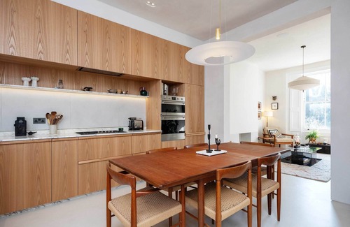 De Beauvoir Apartment | De Beauvoir Hideaway, by Veeve