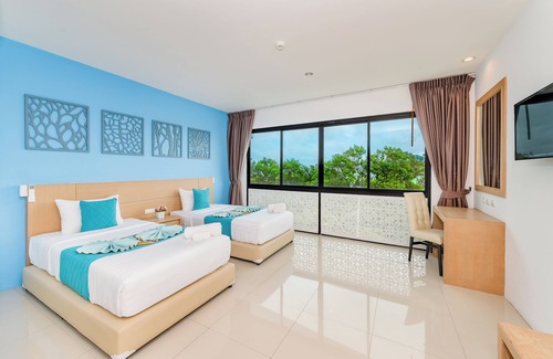 Ban Saiyuan Hotel | De Blue Sea Rawai