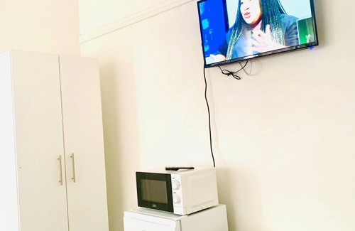Port Elizabeth Central House | De Dreamz Guesthouse