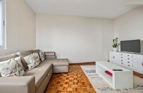 Porto Moniz House | De Freitas Home