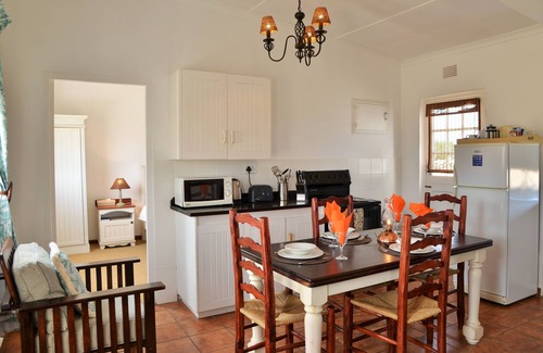Bredasdorp Cottage | De Hoop Equipped Cottages
