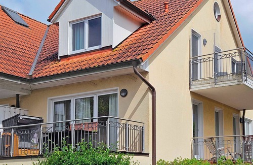Am Schwarzen Busch Apartment | App. Bernstein - Holidays directly on the beach of the Black Bush!