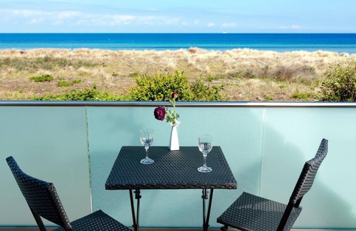 Am Schwarzen Busch House | Haus hinter den Dünen - Vacation directly at the beach!