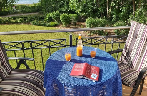 Am Schwarzen Busch Apartment | App. Ostseeidyll - See and hear the sound of the sea from here!