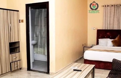 Port Harcourt Hotel | De-Lasmall Hotel and Resort Ltd
