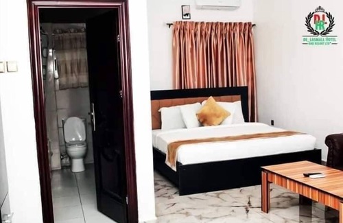 Port Harcourt Hotel | De-Lasmall Hotel and Resort Ltd